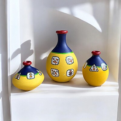 Handpainted Teracotta Vases Yellow with Red Top